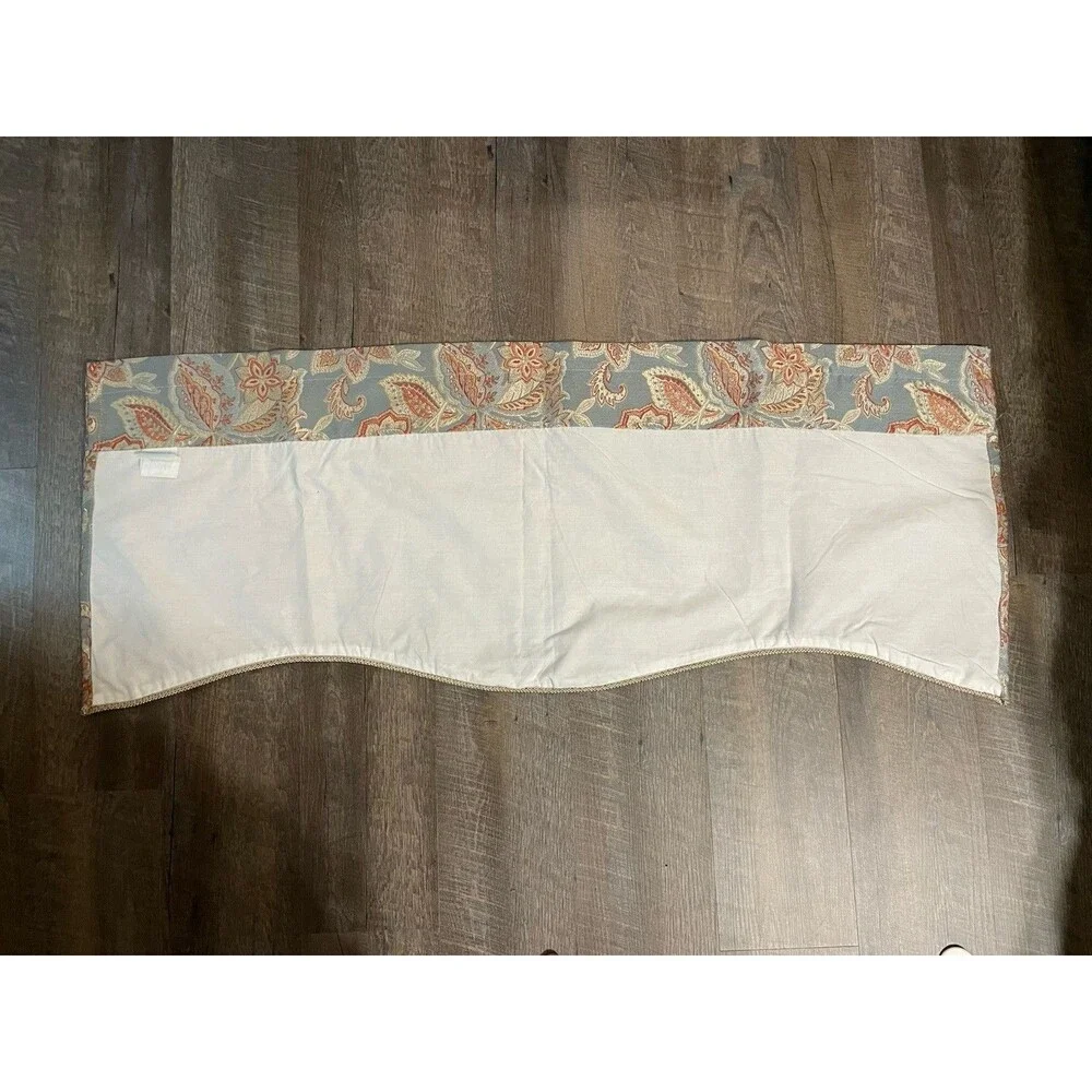 Waverly Lined Paisley Floral Rod Pocket Valance 50 x 18